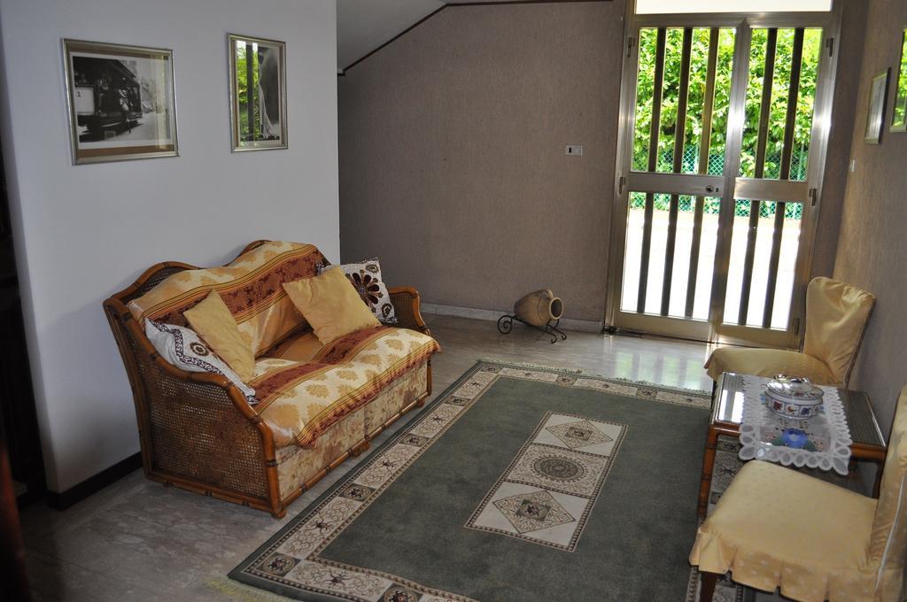 L' Aia Antica Bed and Breakfast Veroli Εξωτερικό φωτογραφία