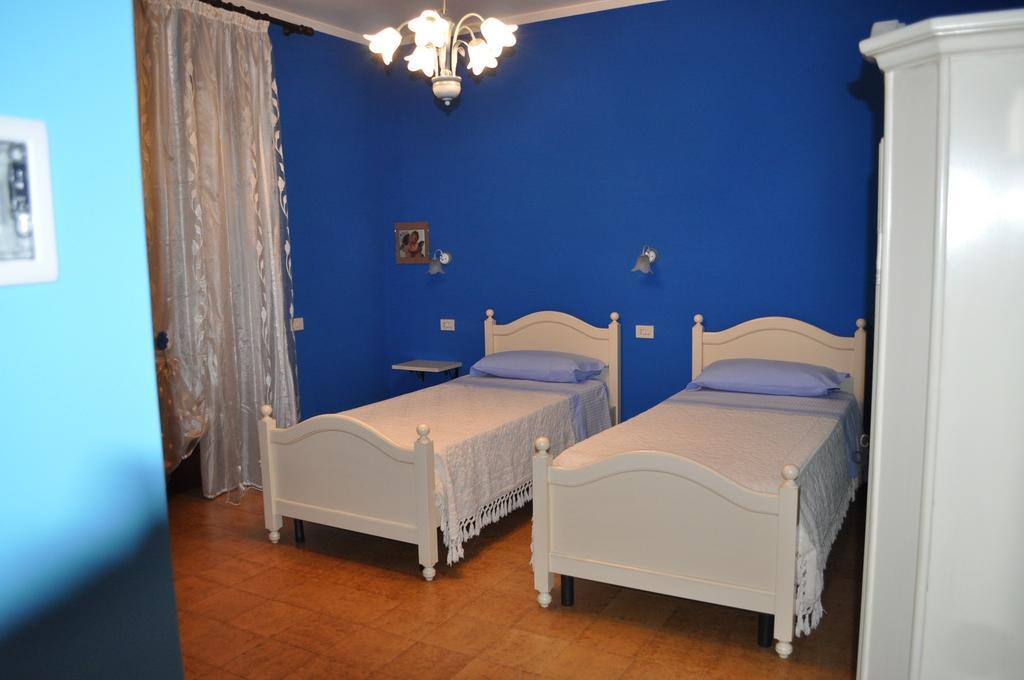 L' Aia Antica Bed and Breakfast Veroli Δωμάτιο φωτογραφία